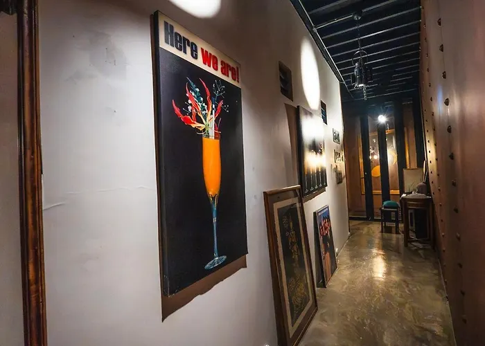 Boutique 3br X The Lobby Bar & Bed Apartment