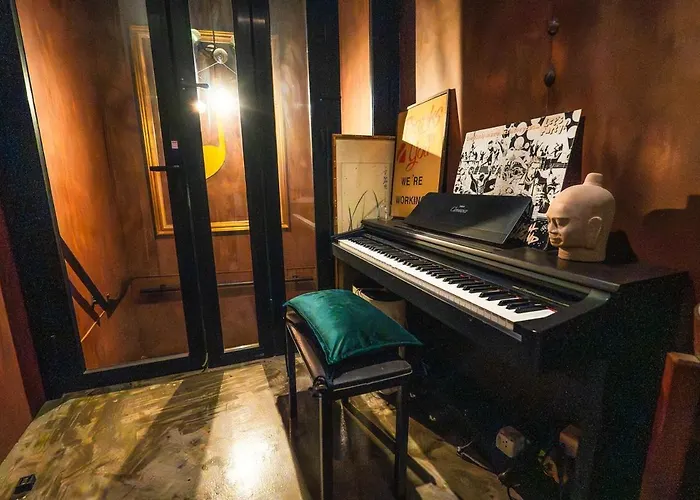 Boutique 3br X The Lobby Bar & Bed Apartment *