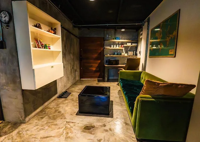 Boutique 3br X The Lobby Bar & Bed Apartment