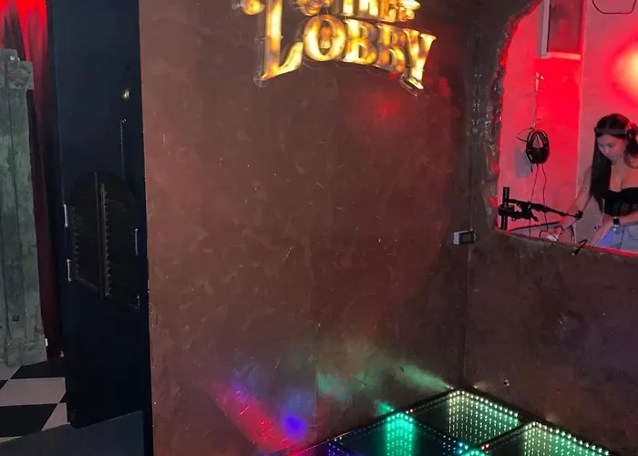 Apartment Boutique 3br X The Lobby Bar & Bed *