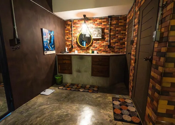 Apartment Boutique 3br X The Lobby Bar & Bed Bangkok