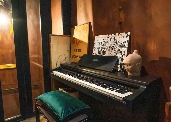 Boutique 3br X The Lobby Bar & Bed Apartment *
